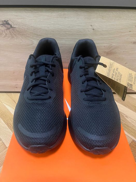 nike REVOLUTION 7 мъжки маратонки номер 44,5