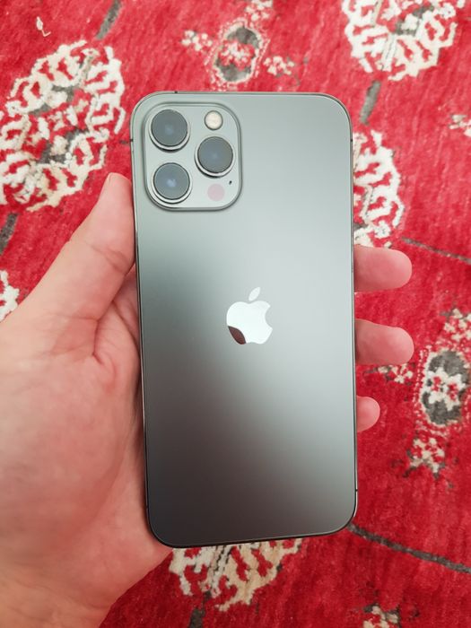 Продам iphone 12 pro max