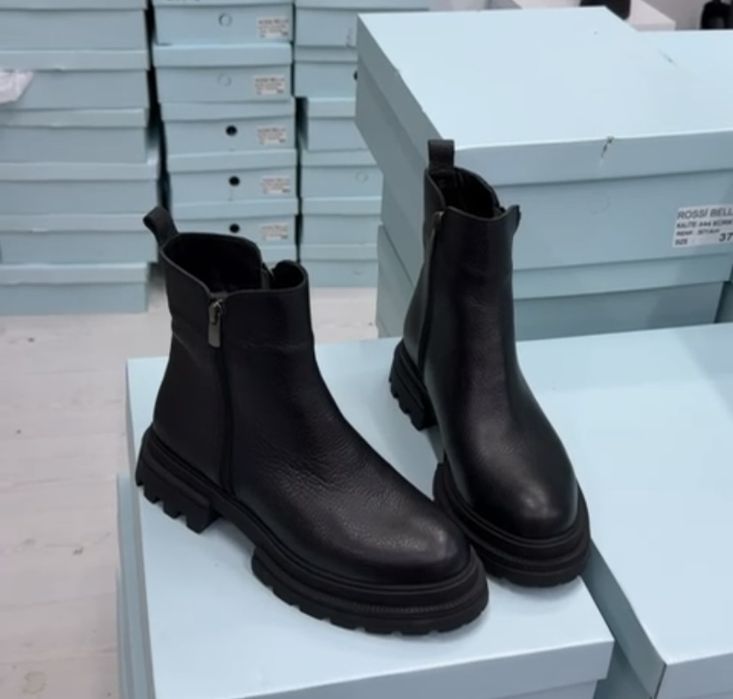 Продаю сапоги натуральная кожа