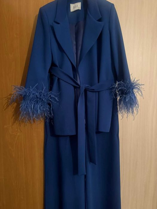 Продам брючный костюм