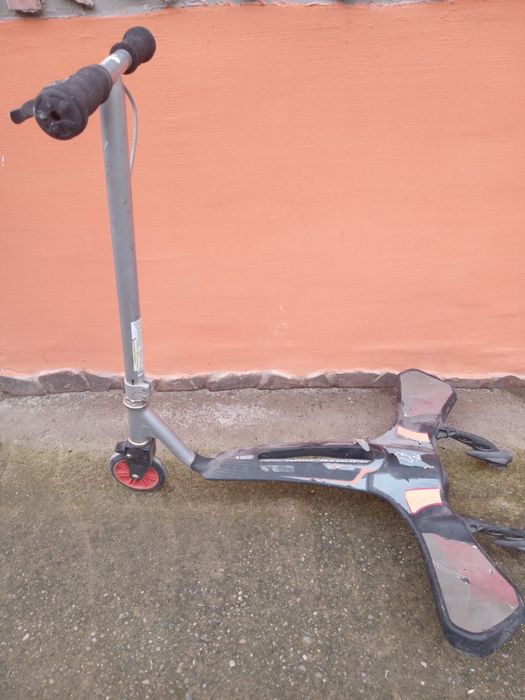 Vând trotinete toate categoriile preturi între 30-150 lei