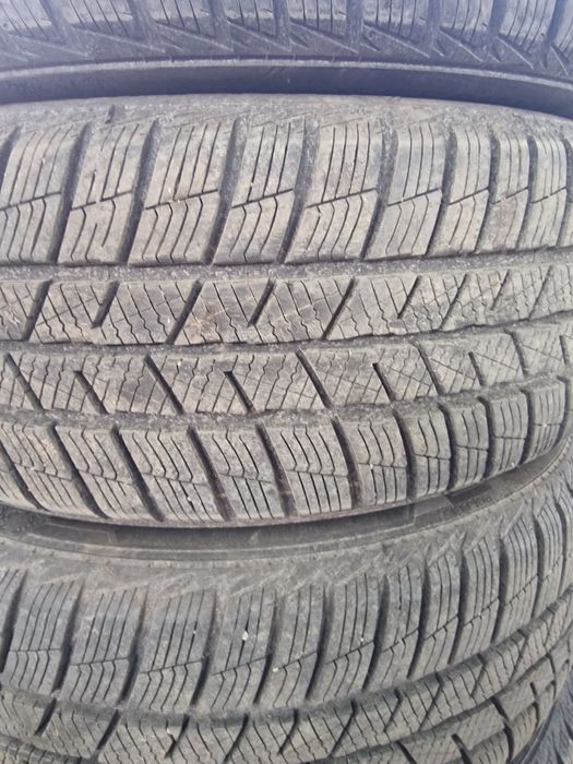 205 55 17 Зимни Barum