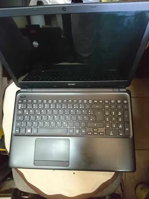 Vand Aspire E1-572G