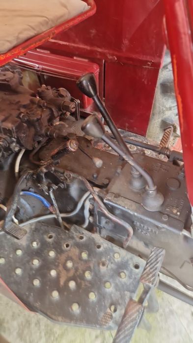 Tractor universal 450