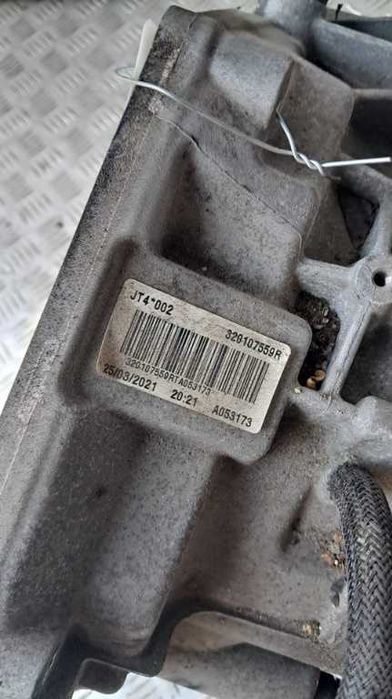 cutie viteze manula Dacia Duster 1.0 TCE an 2021 cod 320107559R / JT4 002
