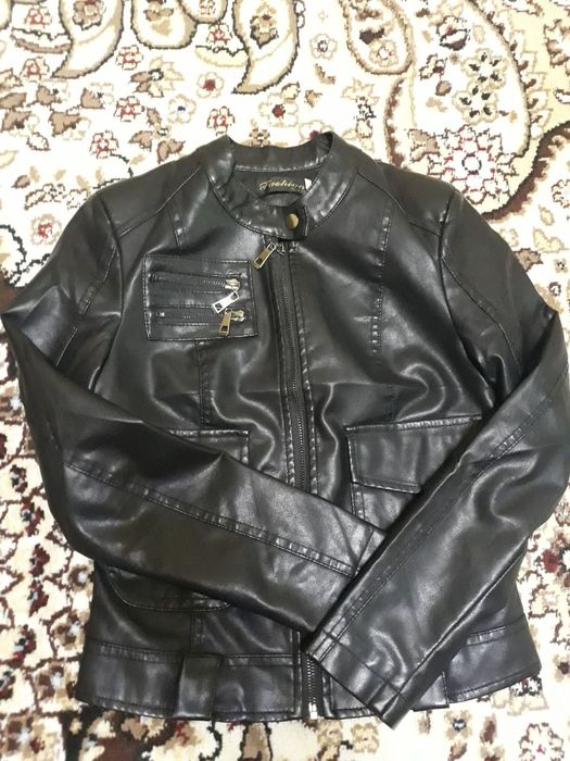 Продаётся кожанка