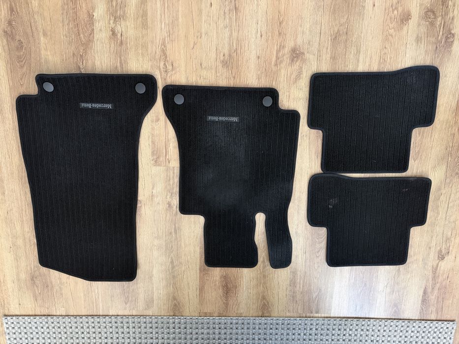 Covorase Mocheta  Mercedes C Classe w205  Set Presuri vara
