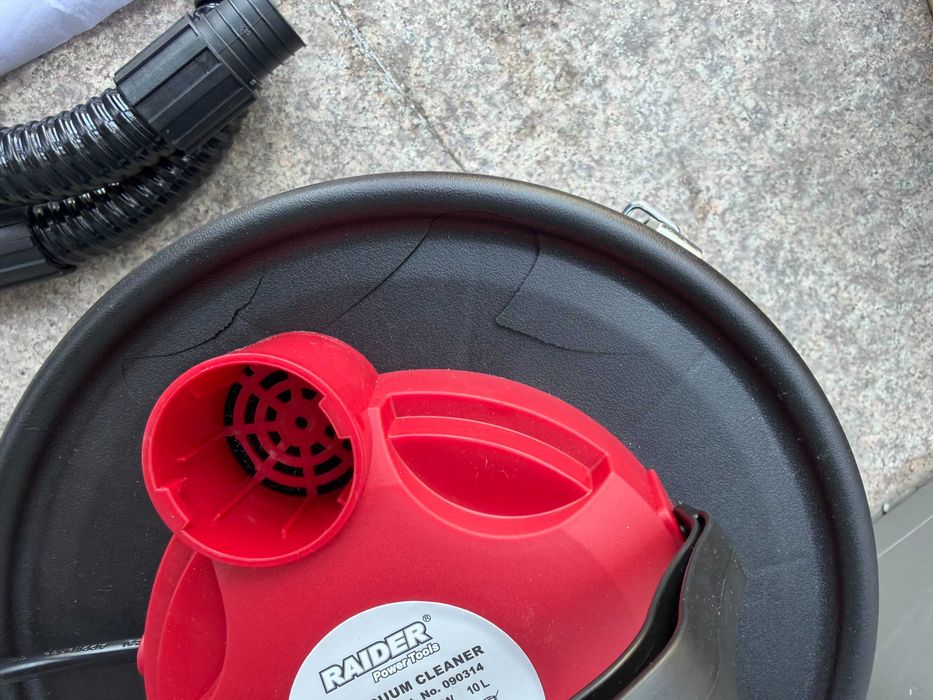Прахосмукачка за пепел 600W 10L RD-WC06 /Прахосмукачка за пепел 1000W 18L RD-WC02