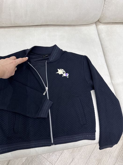 Кофта для девочки 146см 8-10 лет на замке