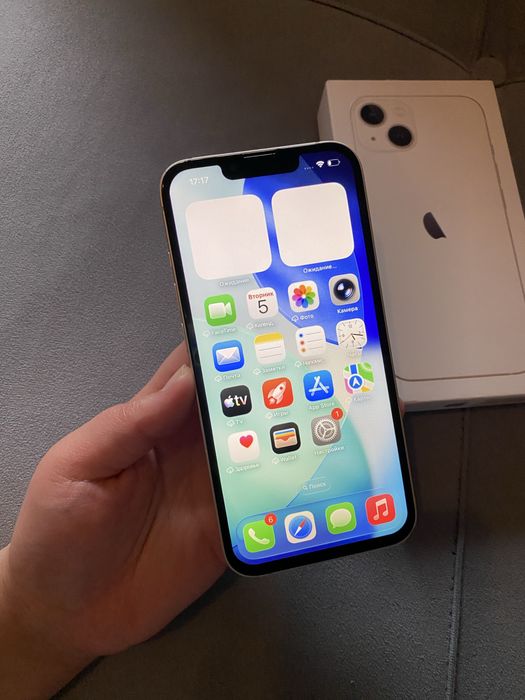 iPhone 13 256гб в отличном состоянии