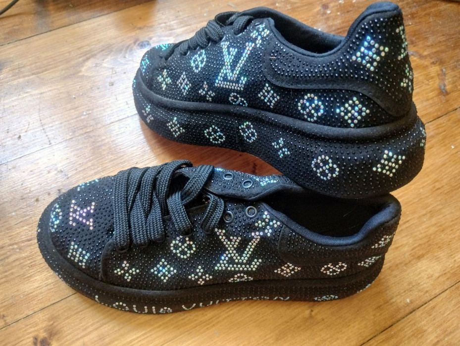 Papuci dame Louis Vuitton noi