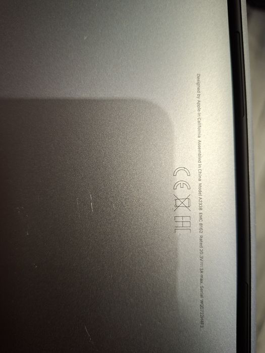 MacBook A2338-Apple M2/8гб/256гб ssd