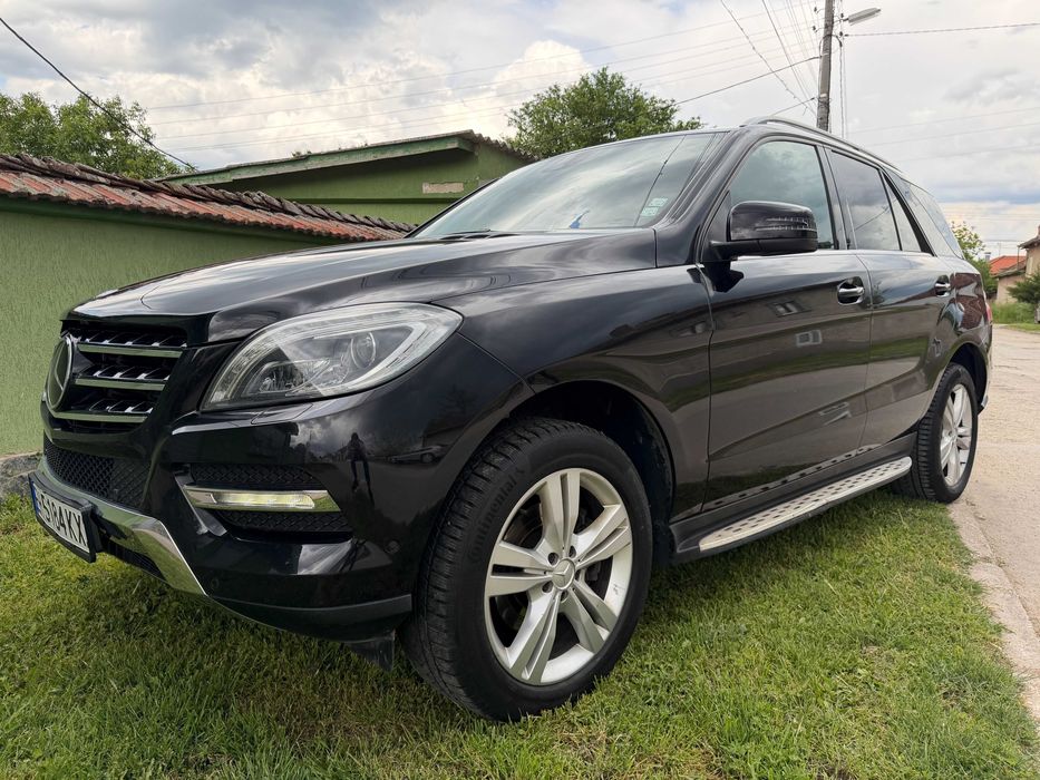 Автомобил Mercedes W166
