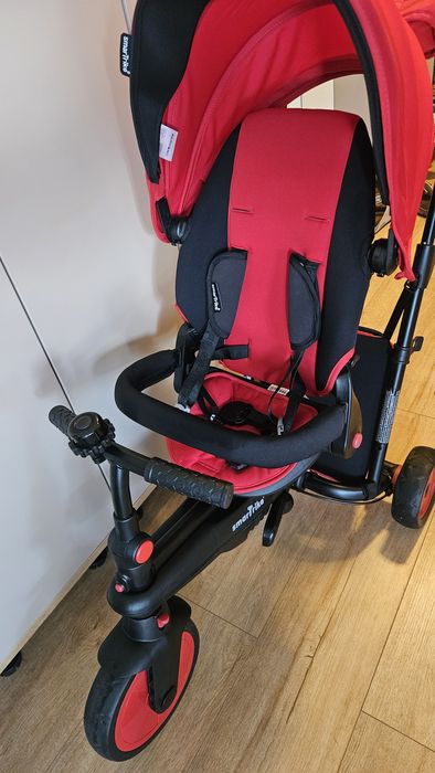 Tricicleta pentru copii Smart Trike STR7 Rosu 7 in 1 ultrapliabila, spatar reglabil, sistem patentat Touch Steering