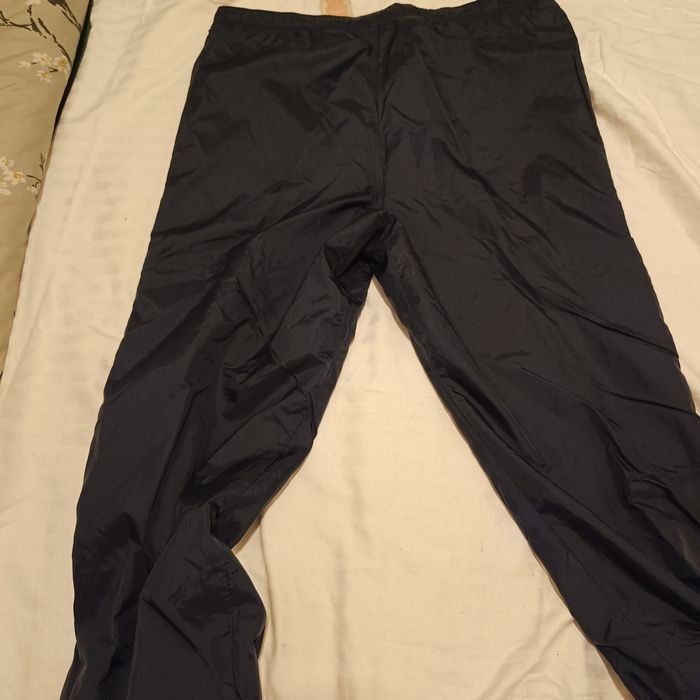 Pantaloni de trening Nike de fâș L
