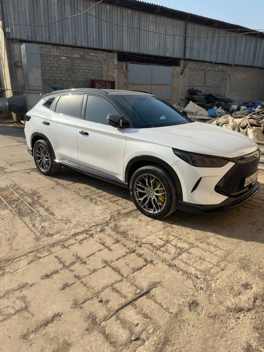 Продам byd song plus hybrid фулл позиция единственная по ташкенту