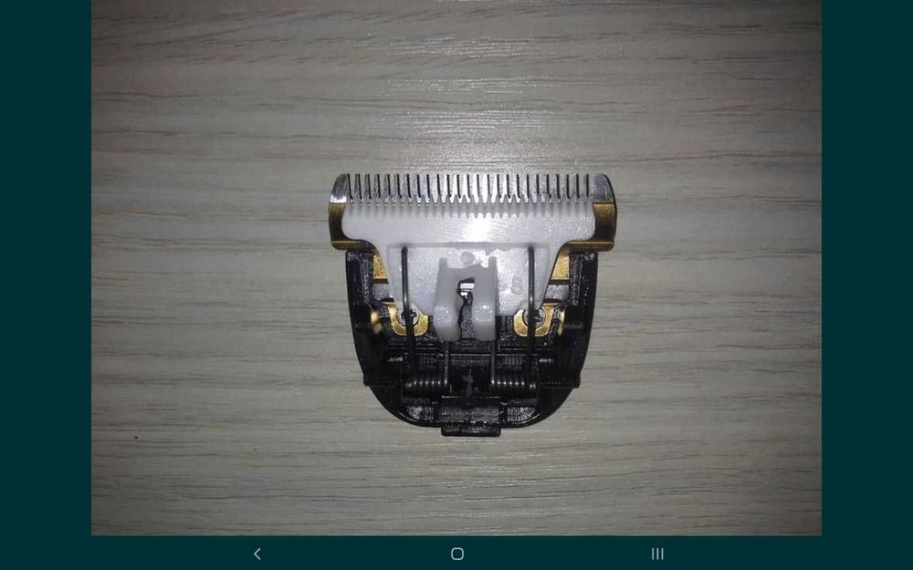 Беспроводная и мощная парикмахерская машинка с керамическими лезвиями!