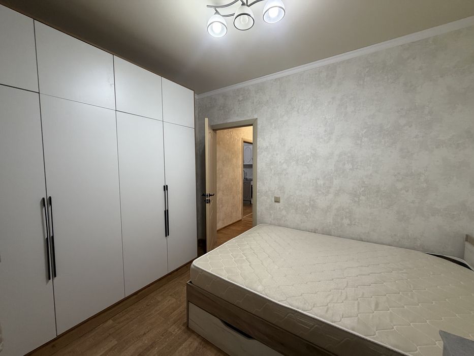Продается 2 х комнатная кваритра ( студия)