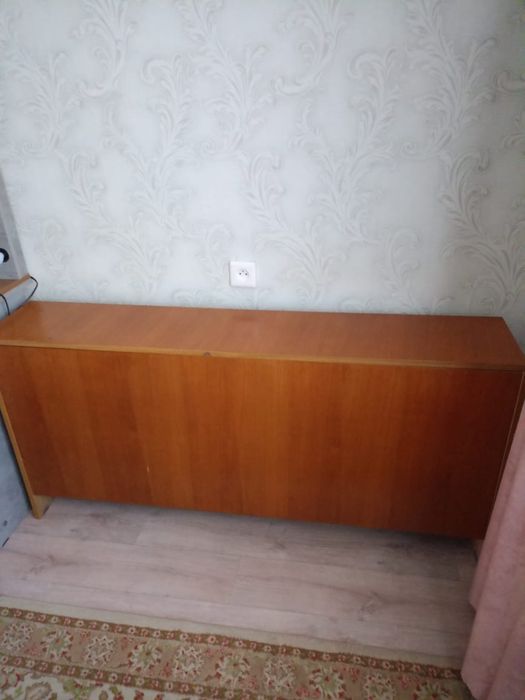 Продам спальный гарнитур