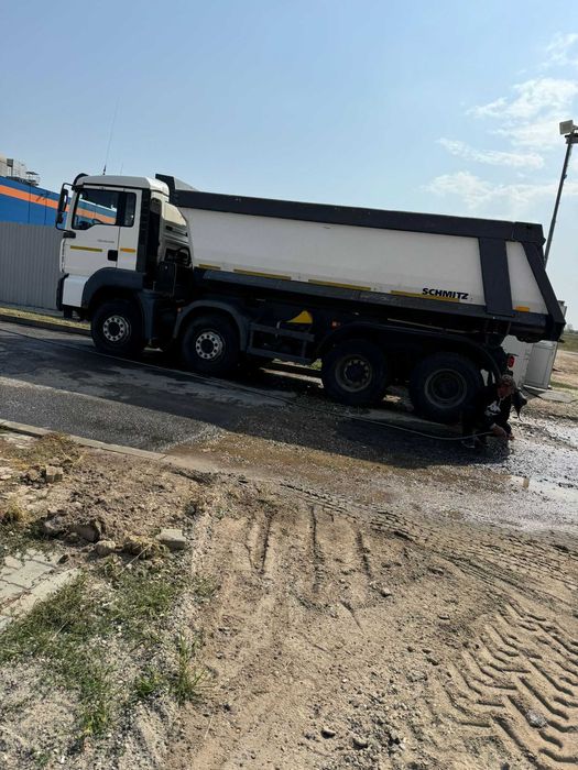 Lucrări de excavații demolări  transport orice tip de agregat