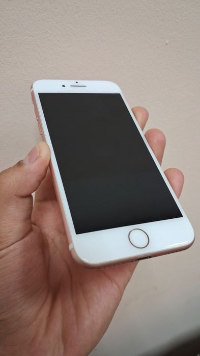 iPhone 7  32GB/Pink в идеальном