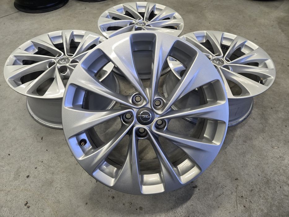 Jante aliaj 5x105 r17 Opel Astra , Mokka