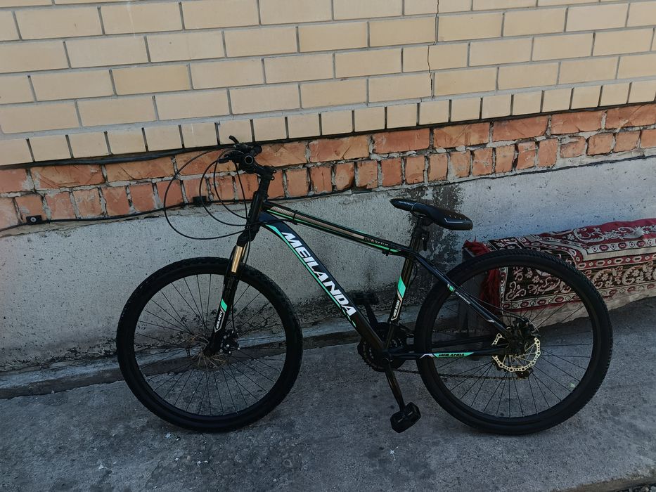 Продам велик срочно