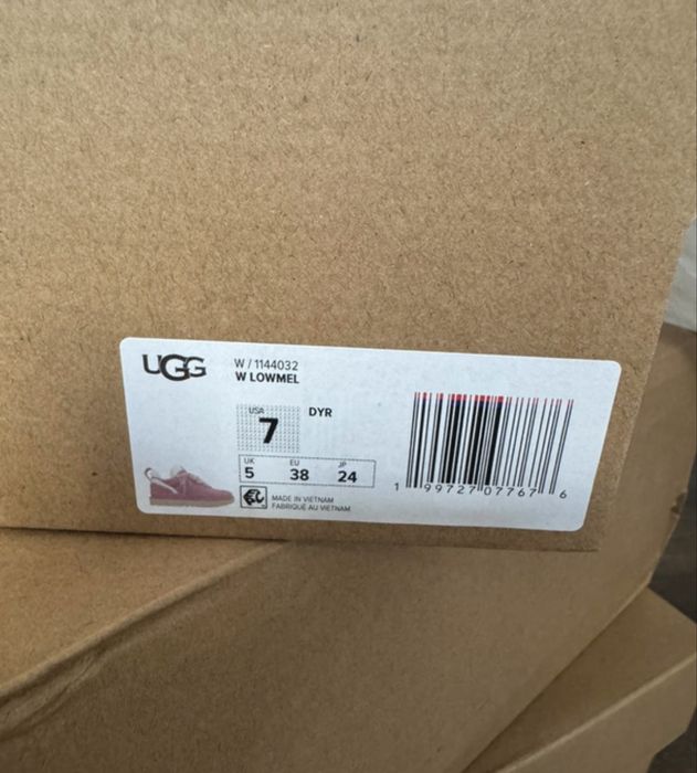 UGG Lowmel Pink