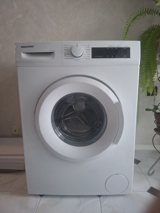 Продавам пералня Daewoo 7 кг, безупречна