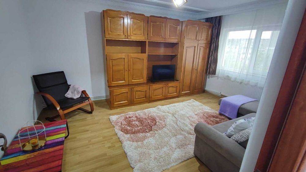 Apartament 4 camere, Școala 39