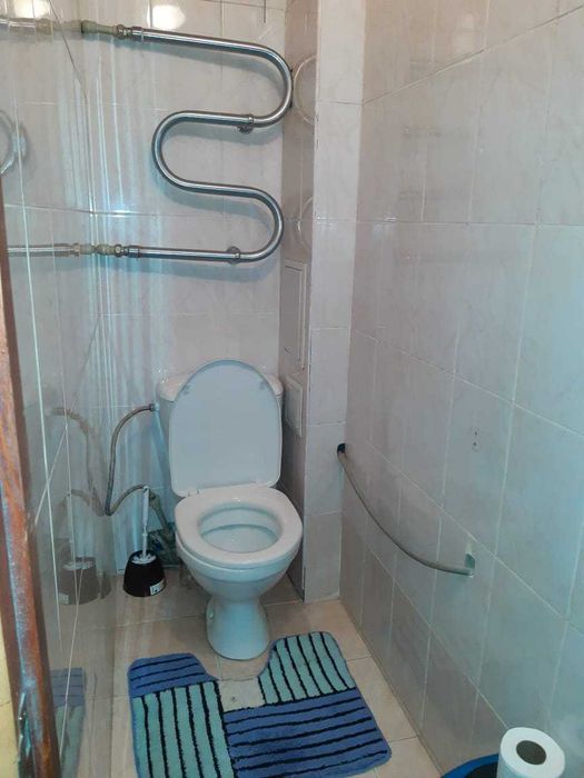 продам квартиру в центре Мейрамбек