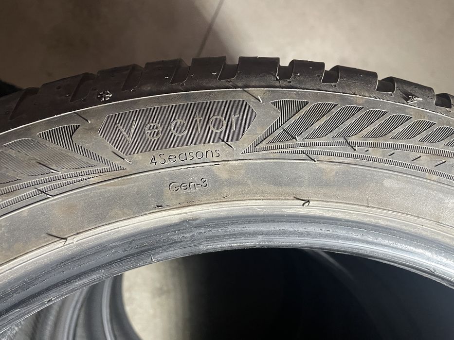 Всесезонни гуми - Goodyear Vector gen 3 255/45/20