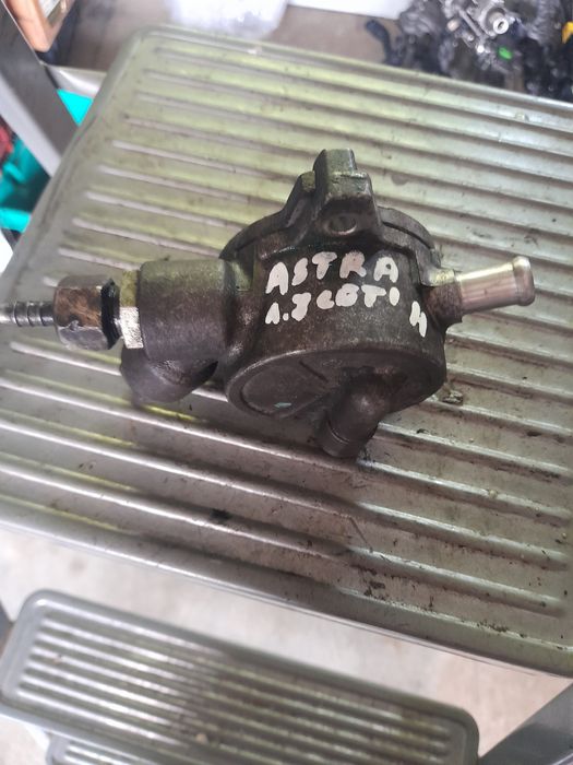 Вакум помпа за Opel Astra H 1.7cdti