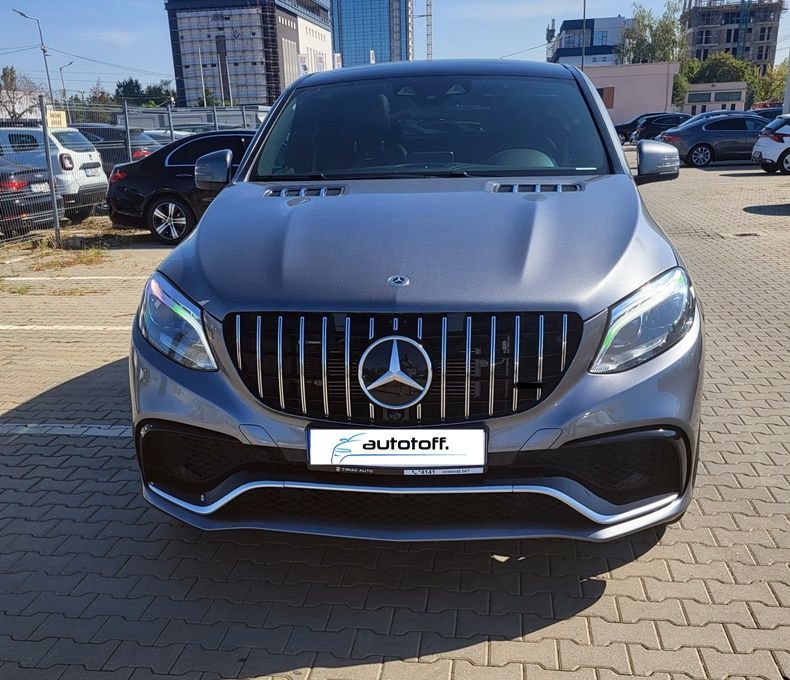 Grila centrala GLE W166 63AMG S compatibila cu Mercedes (15-19) Panamericana Design