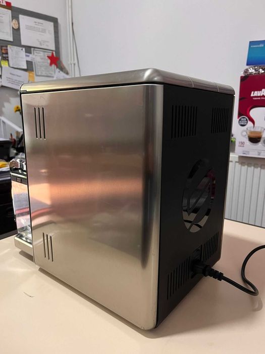 Espressor Philips Saeco Xelsis - in perfecta stare de functionare