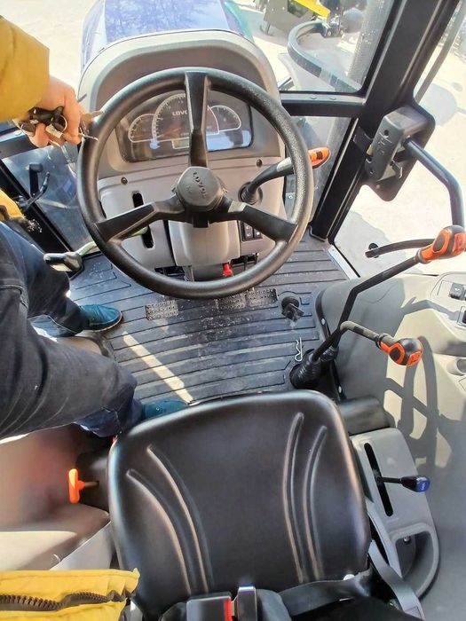 Новый Трактор LOVOL 1004 в Лизинг