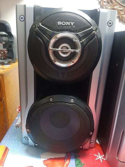 Combina muzicala Sony.