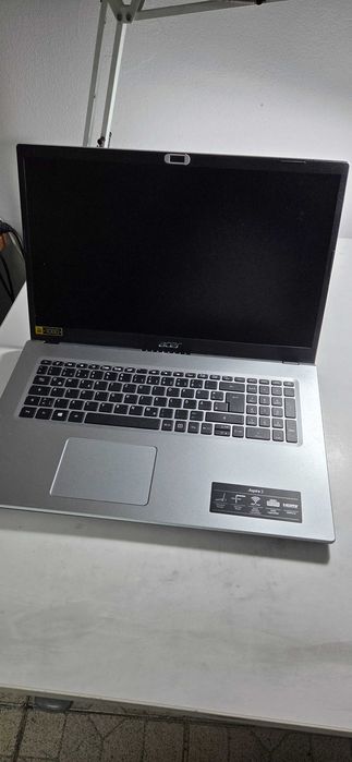 Dezmembrare / Pentru Piese Acer Aspire 3 A317-33 (17.3" Full HD) - Defect