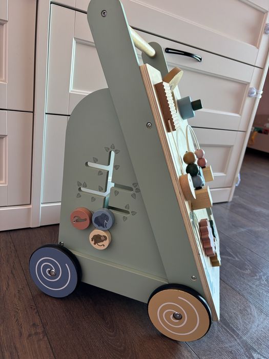 Дървена играчка за прохождане Moni