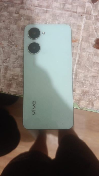 Продам смартфон,