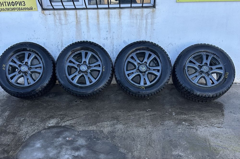 Диски+новая резина R18 TlC100 LX470