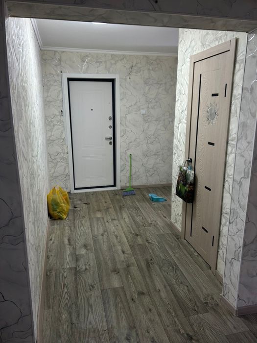 Сдам на длительный срок кв