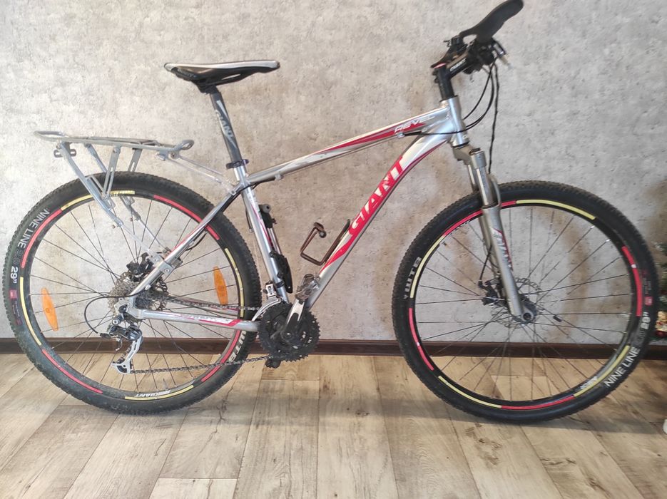 Велосипед Giant Revel L