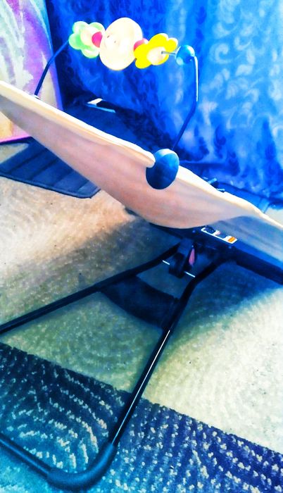 Продам Шезлонг Детский