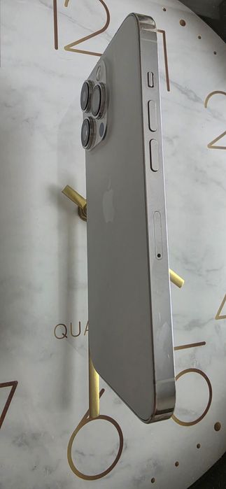 iPhone 14 pro primul proprietar