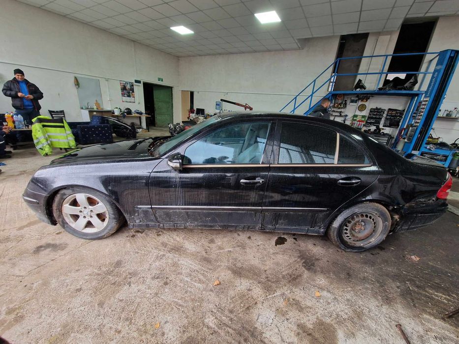 Mercedes W211 E270CDI 177кс OM647 Airmatic панорама автоматик НА ЧАСТИ