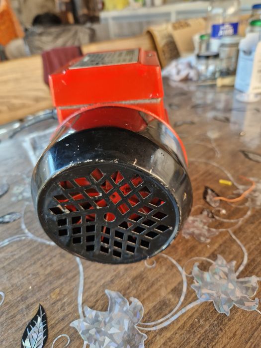 Водна помпа 1 цол, 500 w