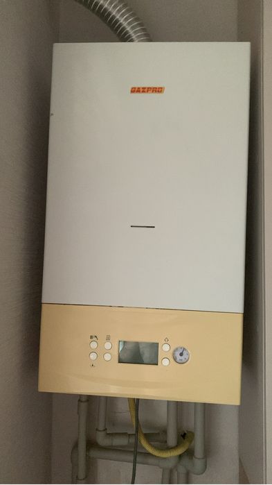 Продам газовый котел отопления!