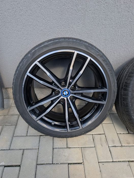 Jante BMW Style 791M pe 19" + anvelope Pirelli – set complet!
