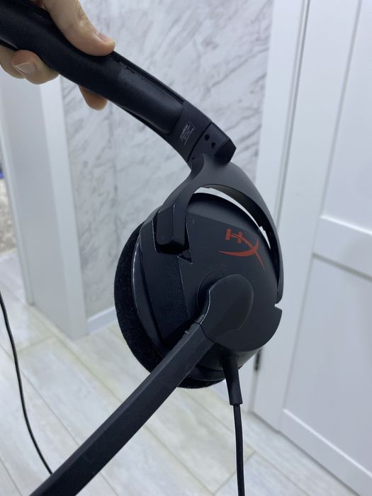 Продам наушники HyperX
